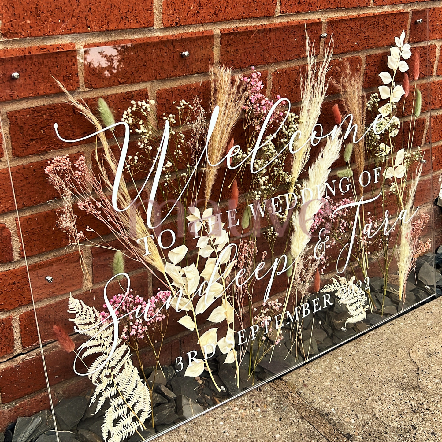 acrylic welcome sign - pressed flower