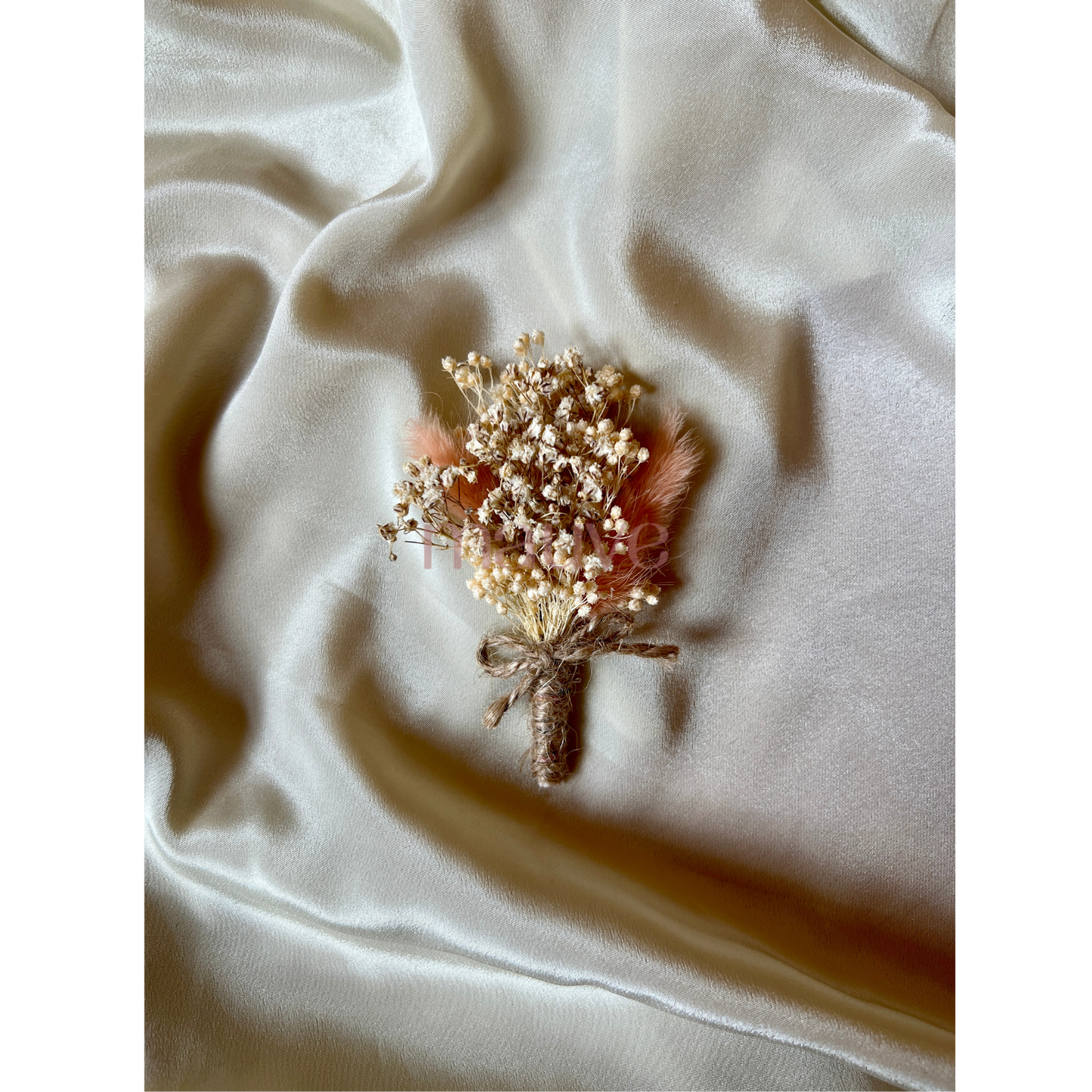 buttonhole - bronze collection