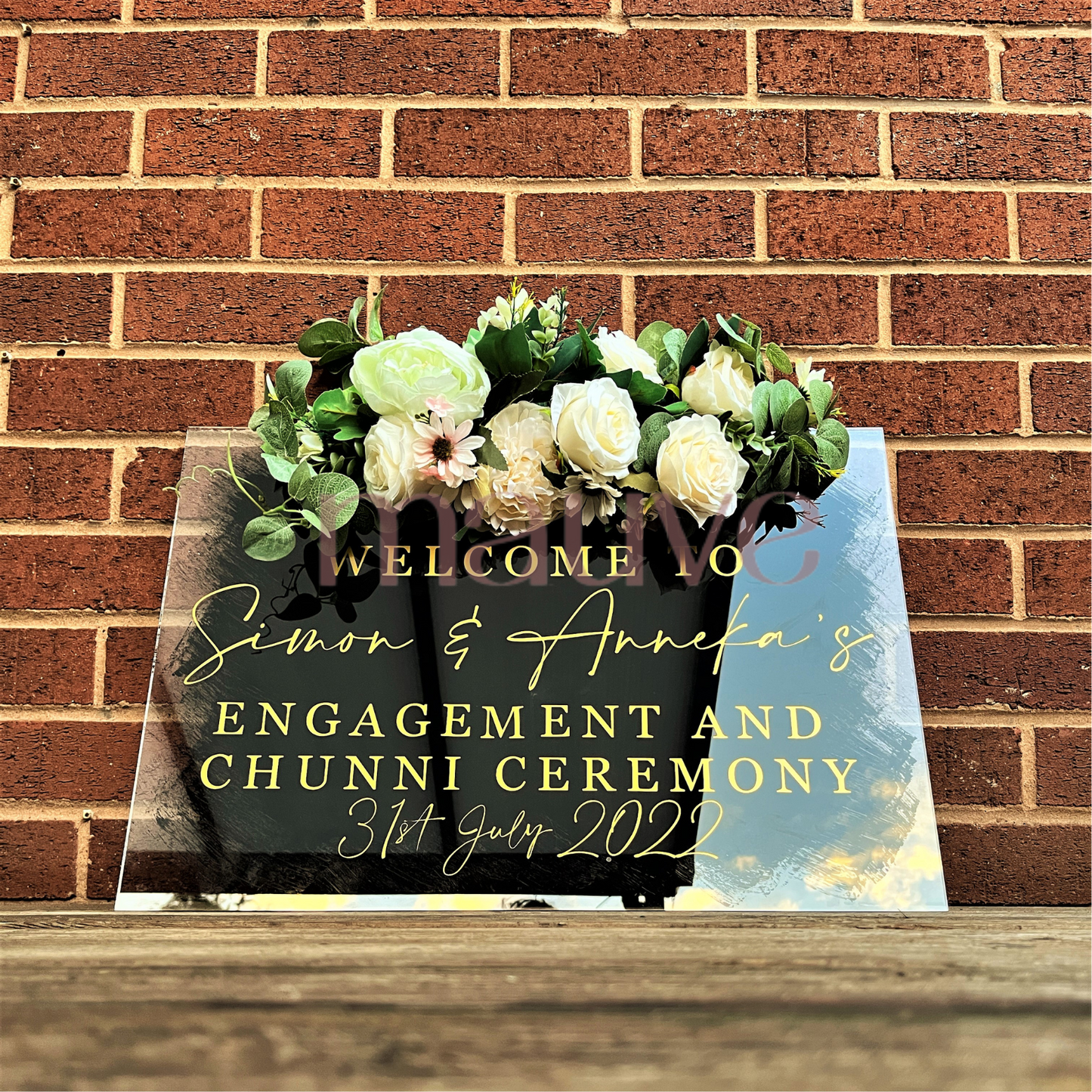 welcome sign