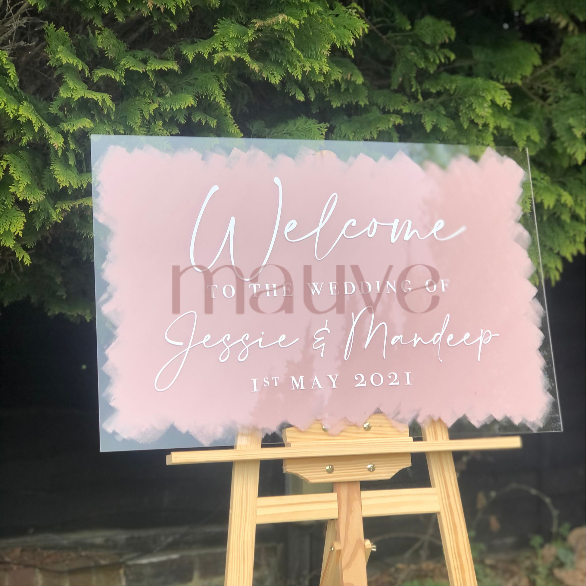 welcome sign